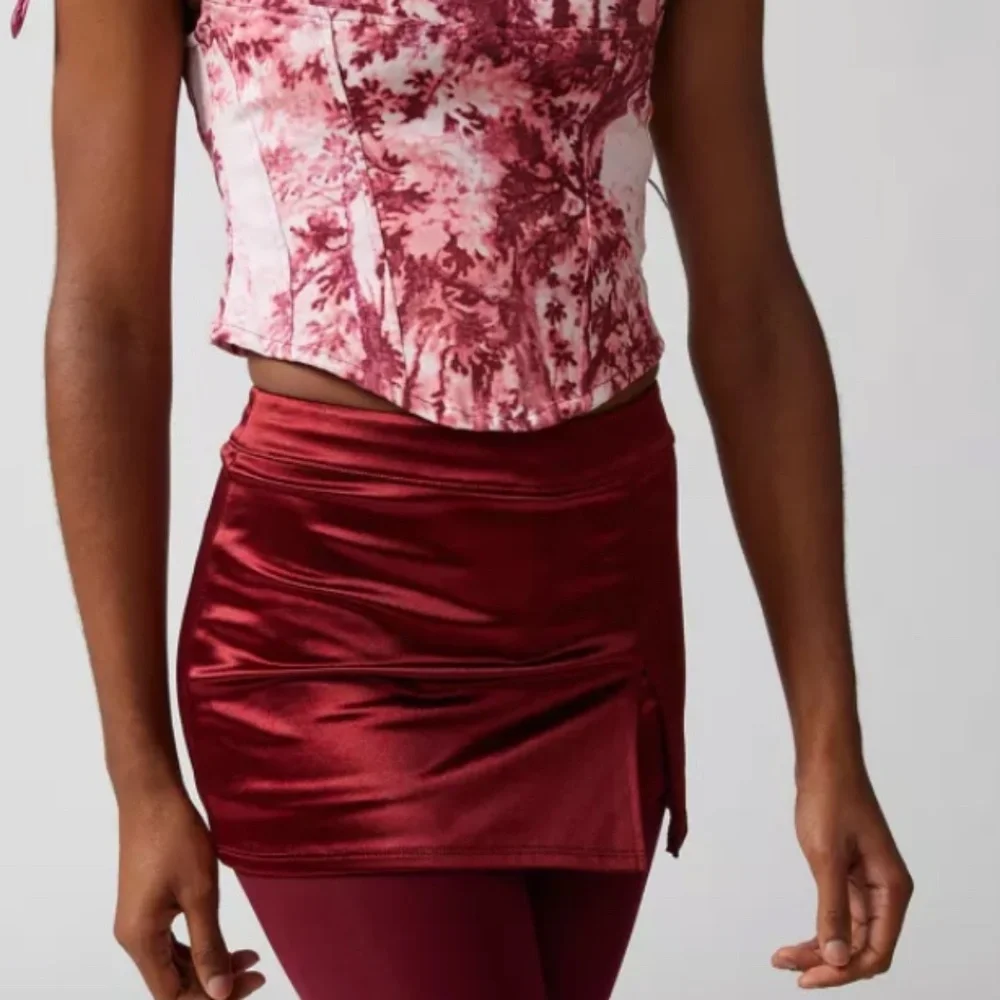 Urban Outfitters Olivia Satin Micro Mini Skort NWT - Picture 2 of 4